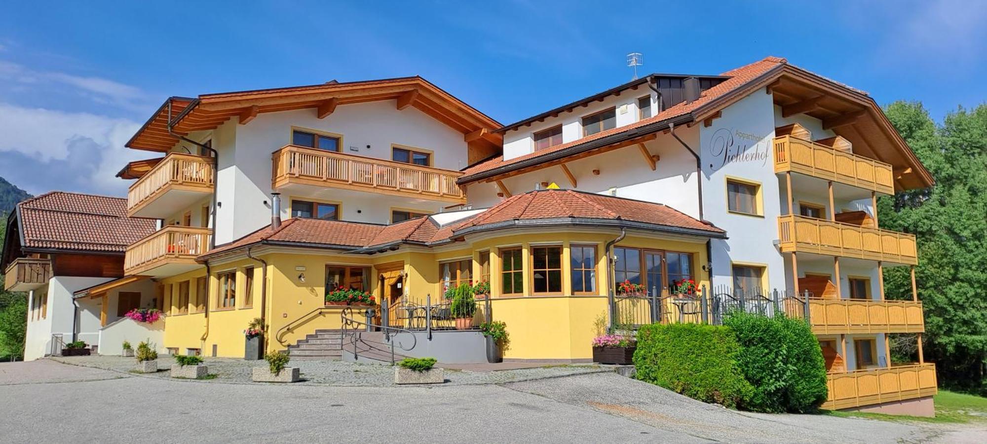Apartment Pichlerhof San Lorenzo di Sebato Exterior photo