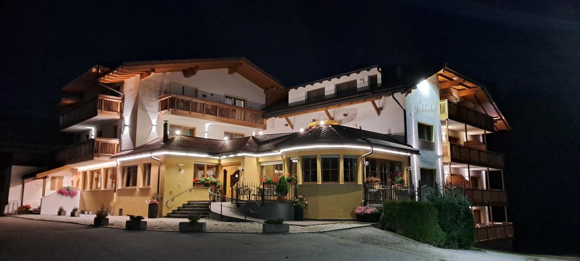 Apartment Pichlerhof San Lorenzo di Sebato Exterior photo